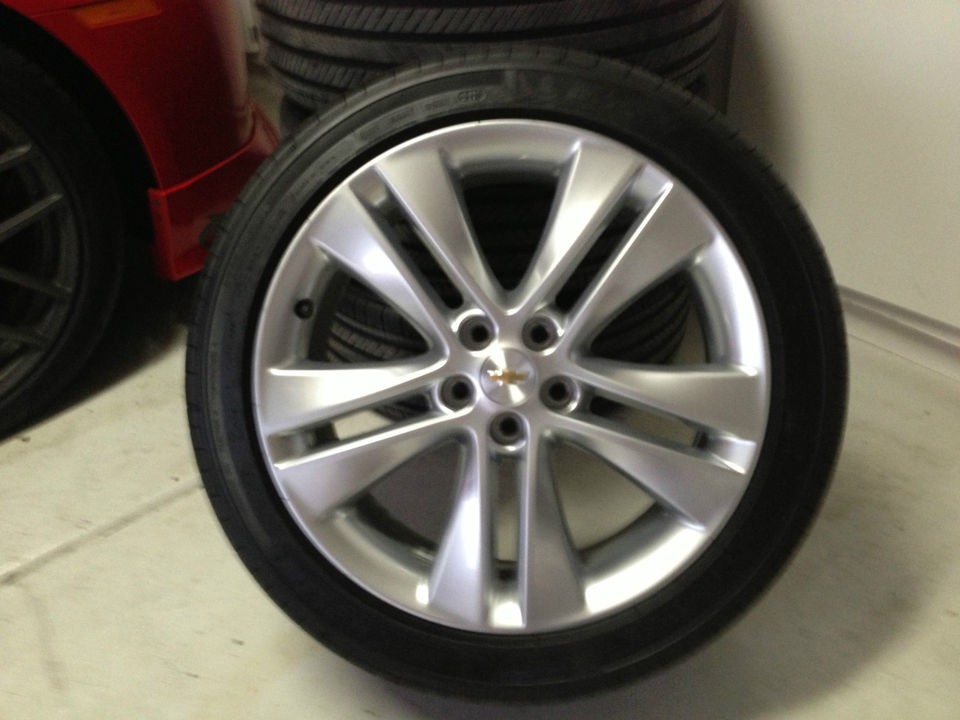 CHEVY CRUZE 18 OEM WHEELS AND TIRES   SET OF 4   LESS THAN 200 MILES 