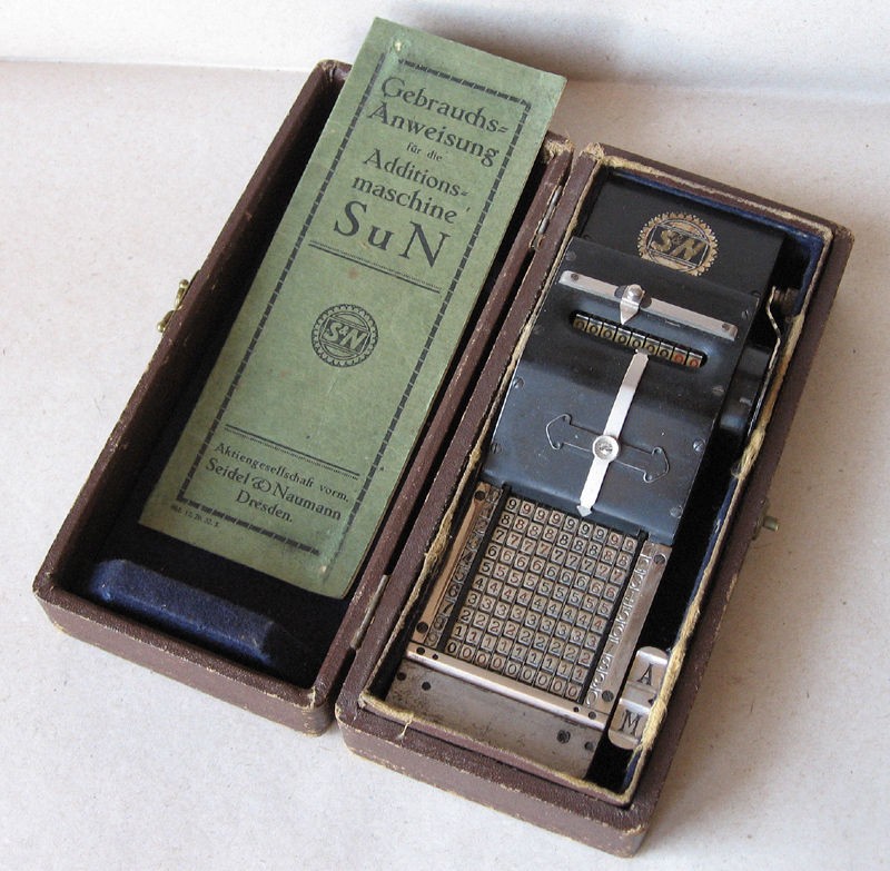   MECHANICAL CHAIN ADDING MACHINE CALCULATOR SEIDEL & NAUMANN /1910