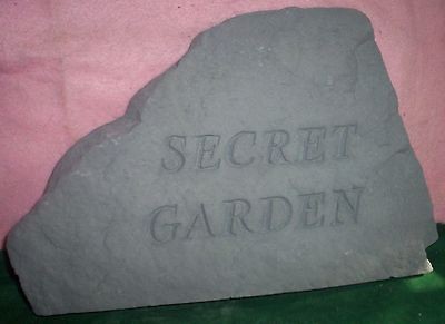 IRREGULAR SHAPED SECRET GARDEN LATEX CONCRETE/CEMENT/ PLASTER / MOLD 