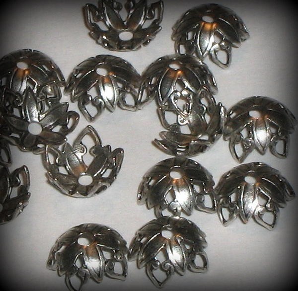 12 Sterling Silver Plated Open Tip Petal Bead Caps (bcs7vjst190)