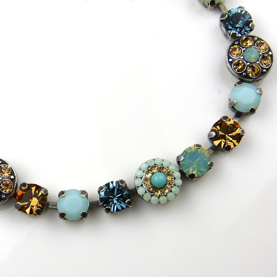 Mariana Handmade Swarovski Bracelet 4044 812 opal crystals citrine 