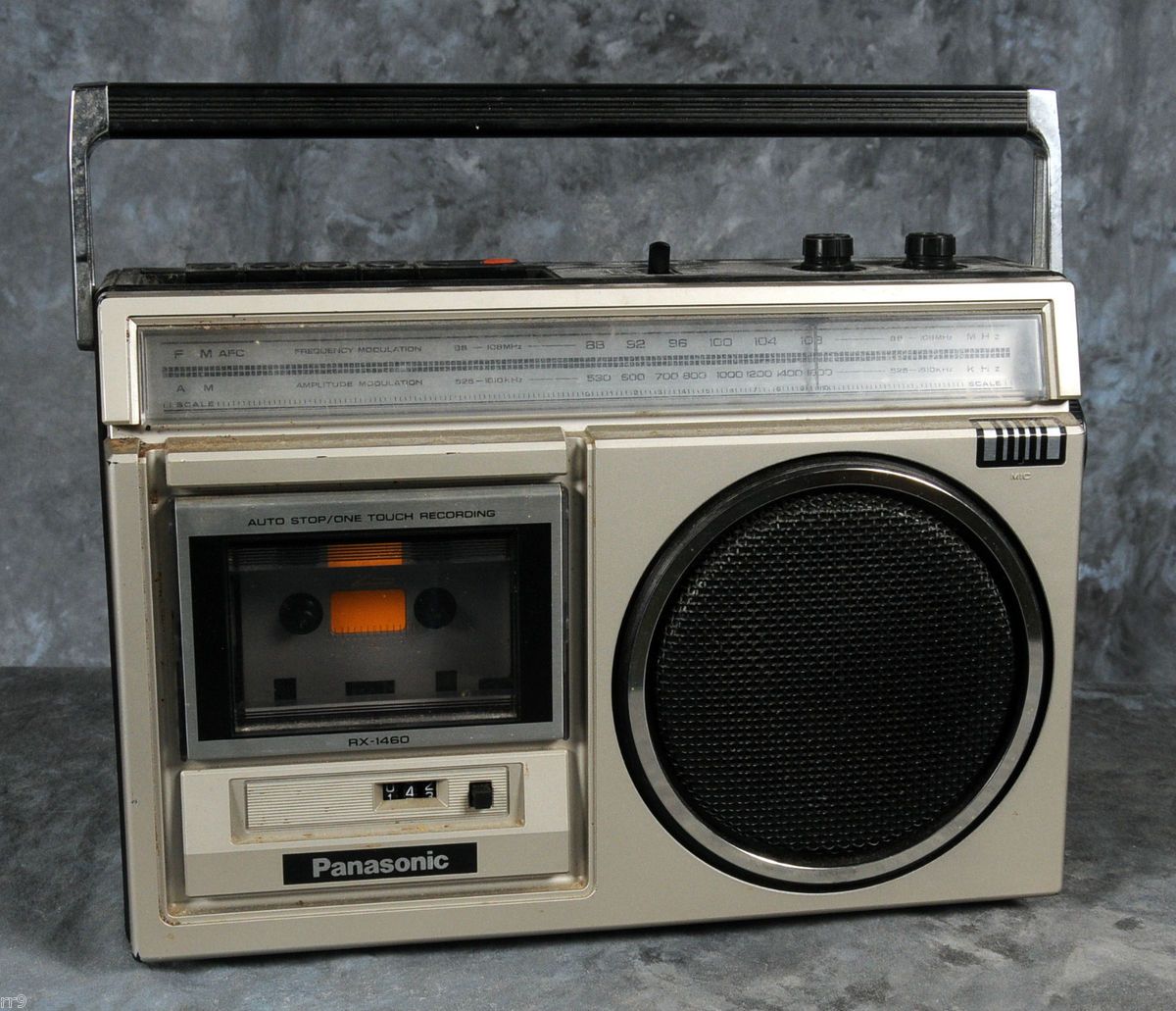 PANASONIC AM FM CASSETTE RECORDER PORTABLE RADIO Model RX 1460