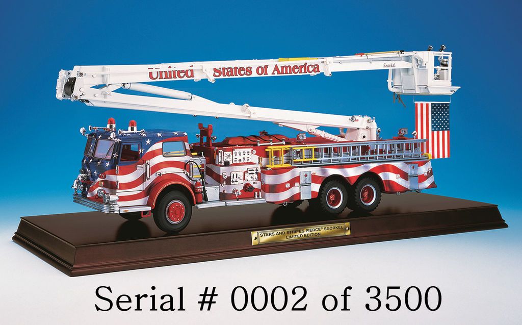 Franklin Mint Stars & Stripes Pierce Snorkle Fire Truck Diecast 132 