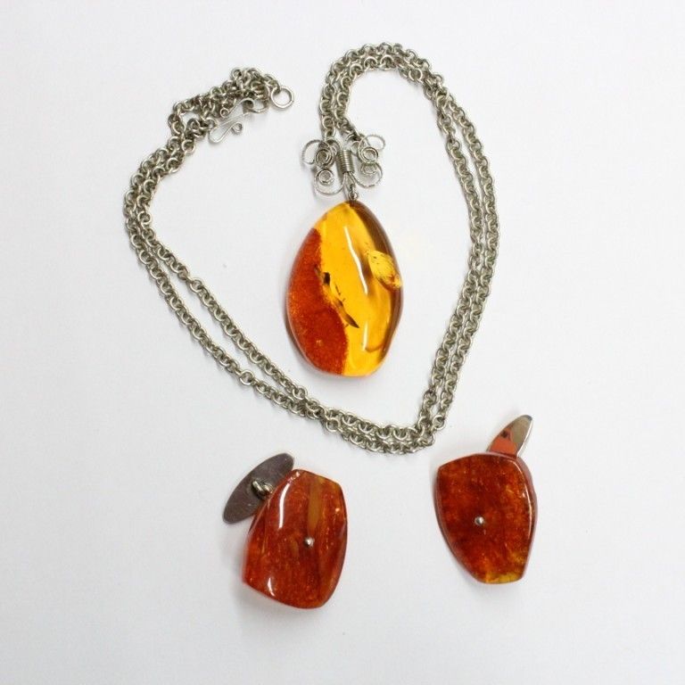   Drop Shape Light Cognac Baltic Amber Pendant and Cufflinks Set
