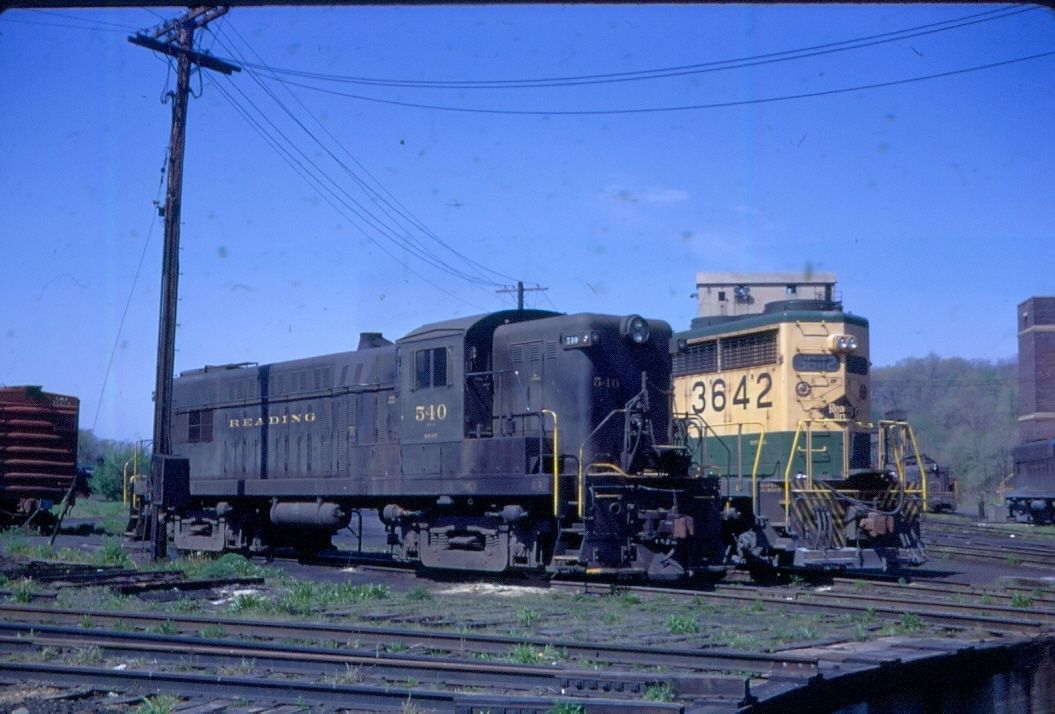   Slide Reading Railroad Locomotives 540 3642 Bethlehem PA 1967