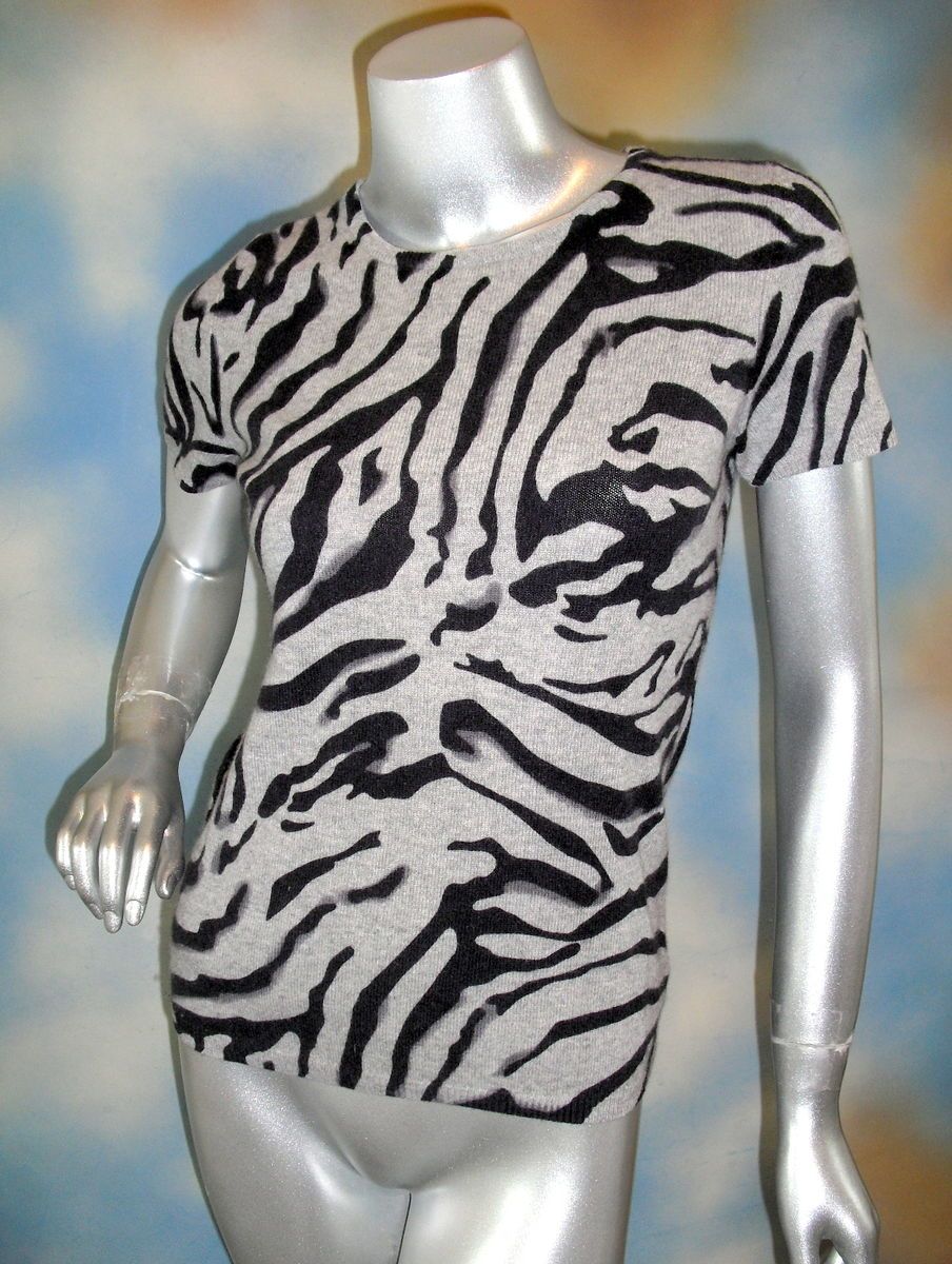 New $145 C by Bloomingdales Cashmere 100 Cashmere Gray Animal Print 