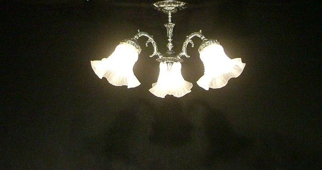  /Vintage Three Light Silver Finish Flush Mount Ceiling Light Fixture