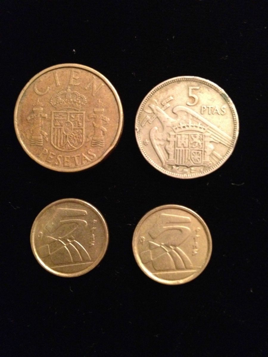  Coins   100 Pesetas Juan Carlos, 5 Pesetas Francisco Franco Caudillo