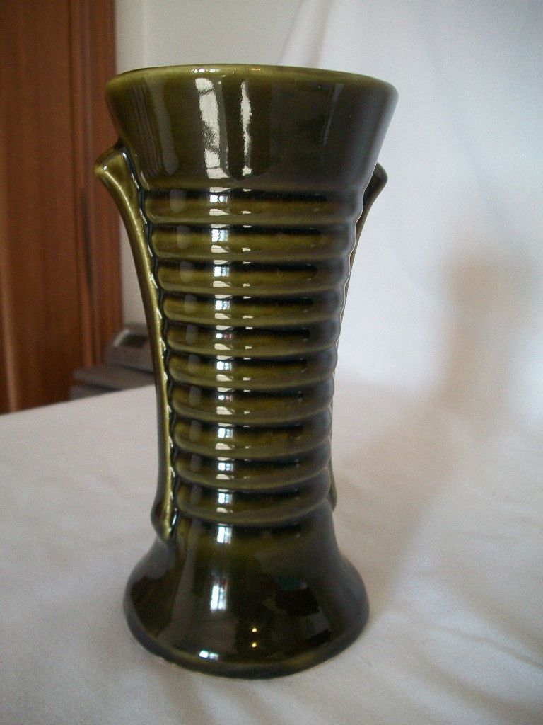 vintage brush mccoy dark green glaze ringed vase time left