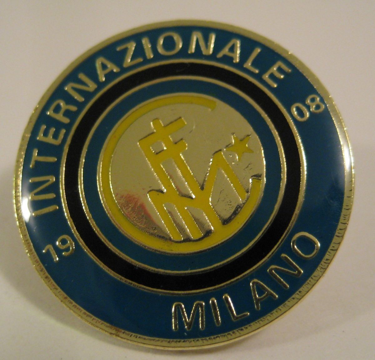 Inter Milan FC Internazionale Milano Soccer Football Pin Button Badge