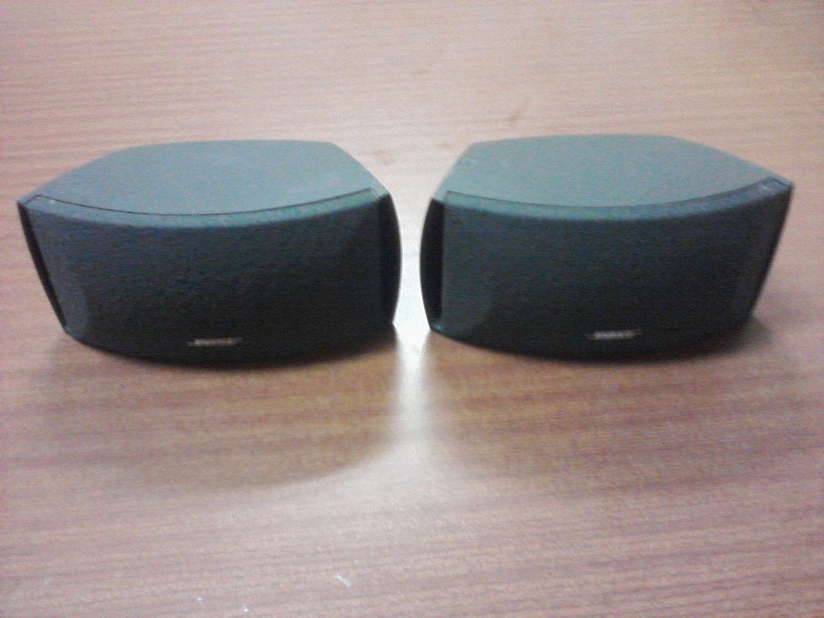 Bose Surround Sound Home Theater Speakers 321 Cinemate One Pair