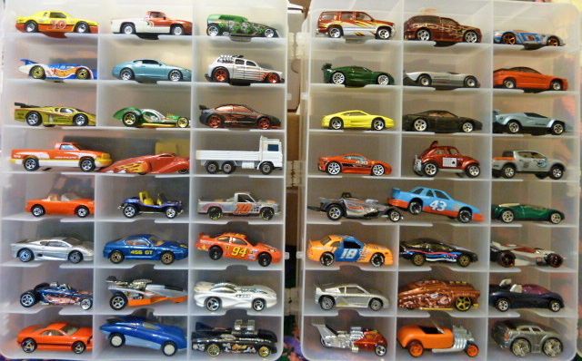 48 Assorted Matchbox Hot Wheels & More Diecast Car Lot Trucks, Cars